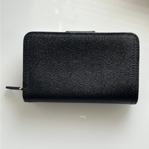 🔥Burberry Black Leather Compact Wallet - Picture 5 of 12